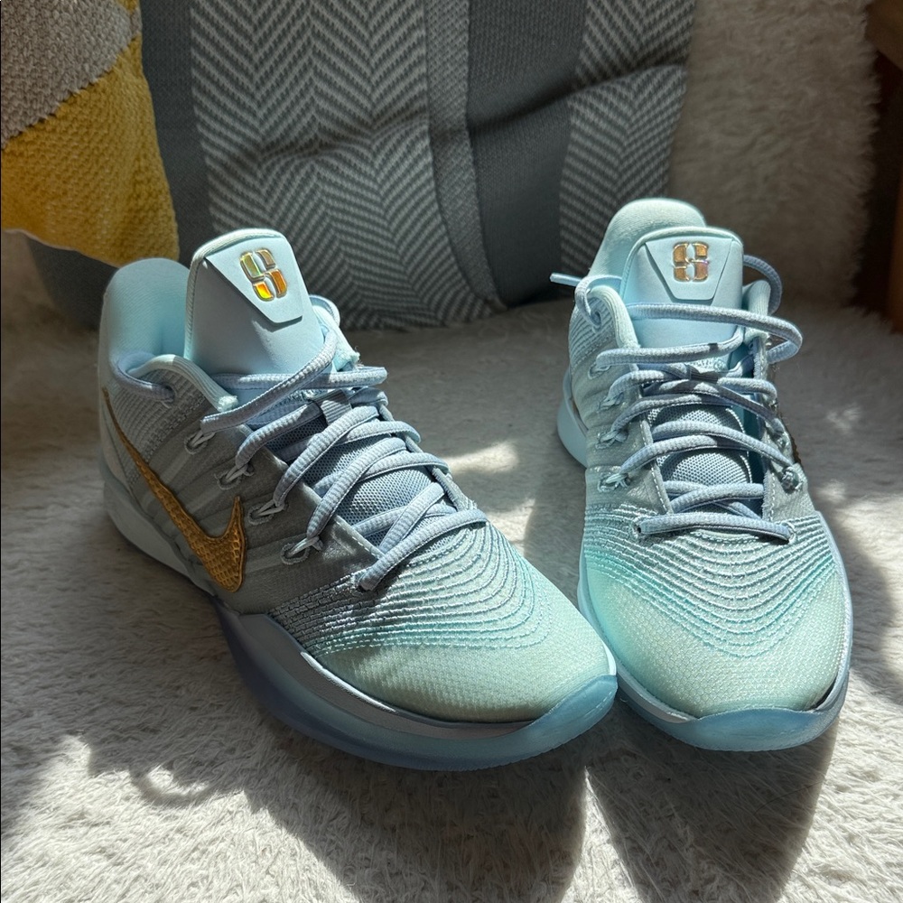 Nike Sabrina Ionescu Sneakers BRAND NEW